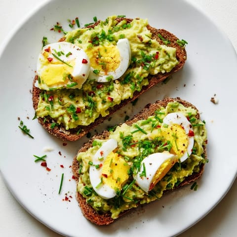 Avocado Egg Smash Toast